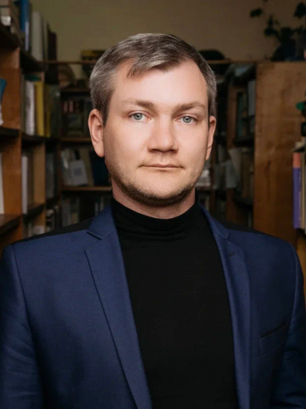 Аверенков Илья Николаевич.